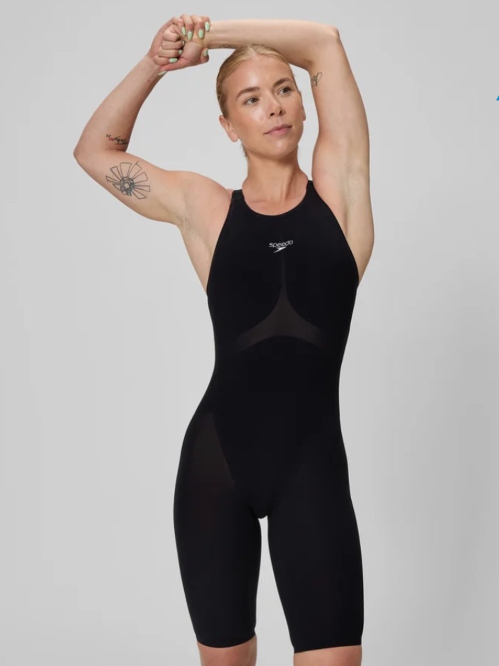 NWT speedo Lzr pure valor 2.0 closed back